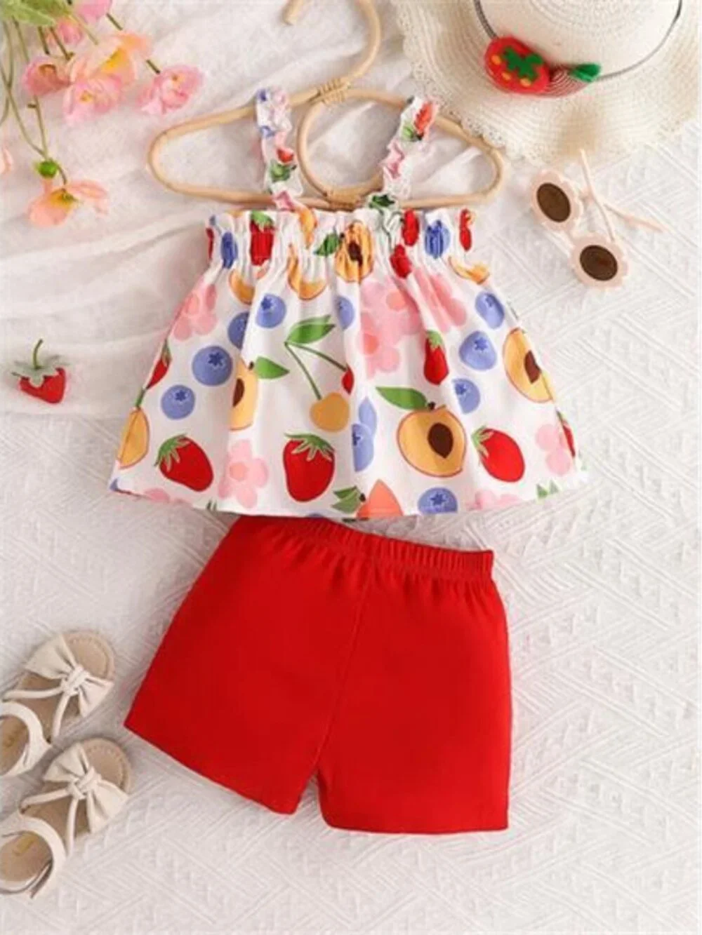 A Classy Chic Boutique *features bow